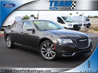 Used 2020 Chrysler 300 Touring w/ Chrome Appearance Package image 1