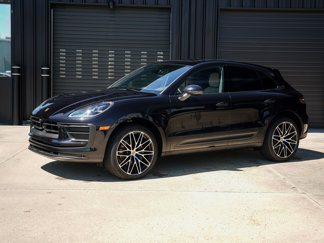 Certified 2025 Porsche Macan image 1