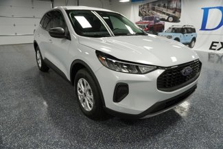 New 2025 Ford Escape Active w/ Cold Weather Package image 1