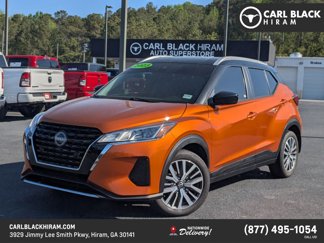 Used 2023 Nissan Kicks SV image 1