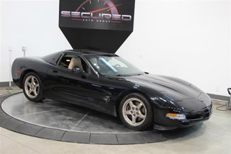 Used 1999 Chevrolet Corvette Coupe w/ Memory Pkg image 1