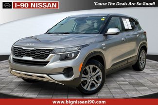 Used 2022 Kia Seltos LX image 1