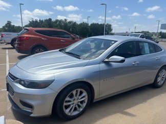 Used 2016 Chevrolet Malibu LT image 1