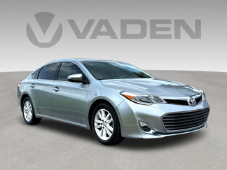 Used 2015 Toyota Avalon XLE image 1