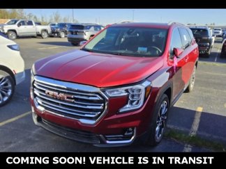 Used 2024 GMC Terrain SLT w/ Infotainment Package II image 1