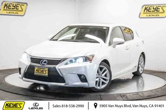 Used 2015 Lexus CT 200h image 1