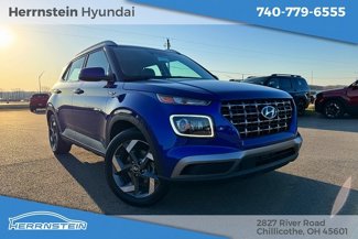 Used 2023 Hyundai Venue Limited image 1