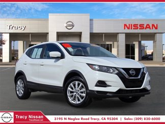 Used 2021 Nissan Rogue Sport S image 1