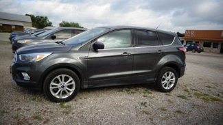 Used 2017 Ford Escape SE image 1