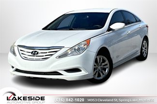 Used 2013 Hyundai Sonata GLS image 1