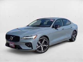 Used 2024 Volvo S60 B5 Core image 1