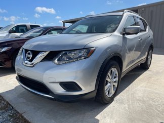 Used 2015 Nissan Rogue SV w/ SV Moonroof Package image 1