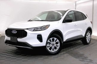 Used 2024 Ford Escape Active image 1