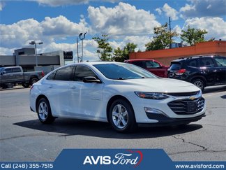 Used 2023 Chevrolet Malibu LS image 1