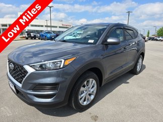 Used 2021 Hyundai Tucson SE image 1
