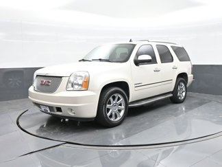 Used 2014 GMC Yukon Denali image 1