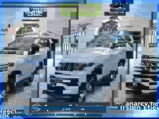 Used 2023 Jeep Compass Latitude w/ Sun and Sound Group image 1