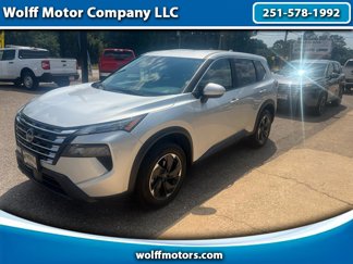 Used 2024 Nissan Rogue SV image 1