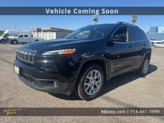 Used 2017 Jeep Cherokee Latitude image 1