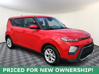 Used 2021 Kia Soul S image 1