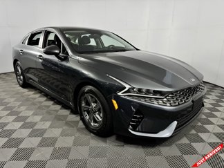 Used 2021 Kia K5 LXS image 1