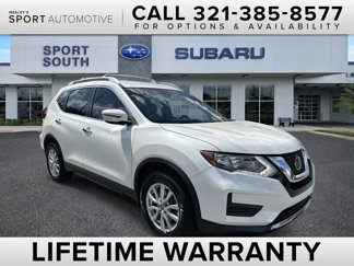 Used 2020 Nissan Rogue SV image 1