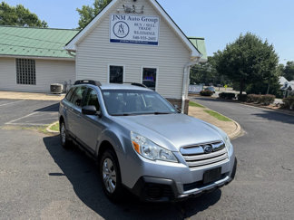 Used 2013 Subaru Outback 2.5i image 1