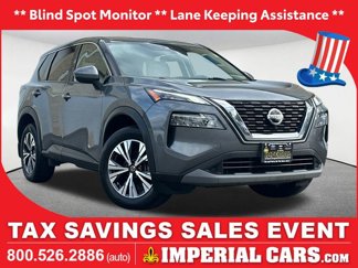 Used 2021 Nissan Rogue SV image 1