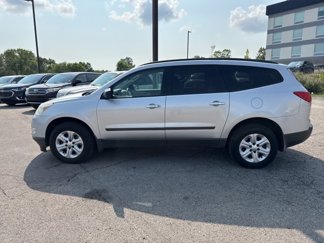 Used 2012 Chevrolet Traverse LS image 1