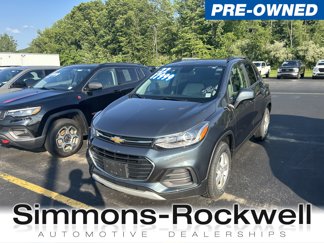 Used 2022 Chevrolet Trax LT w/ Premium Seat Package image 1