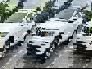 Used 2017 Jeep Grand Cherokee Laredo w/ Quick Order Package 23E image 1