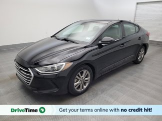 Used 2017 Hyundai Elantra SE image 1