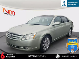 Used 2006 Toyota Avalon XLS image 1