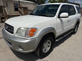 Used 2004 Toyota Sequoia SR5 image 1