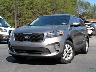Used 2019 Kia Sorento FWD V6 image 1