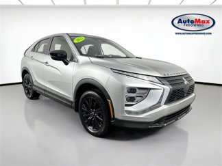 Used 2023 Mitsubishi Eclipse Cross LE image 1