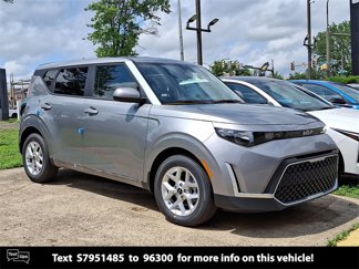 New 2025 Kia Soul LX image 1