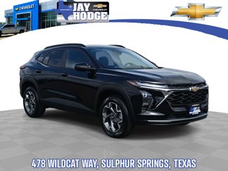 New 2025 Chevrolet Trax LT w/ Driver Confidence Package image 1