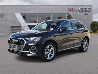 Certified 2024 Audi Q3 2.0T Premium Plus w/ Premium Plus Package image 1
