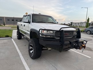 Used 2001 GMC Sierra 2500 SLE w/ Off-Road Skid Plate Pkg image 1