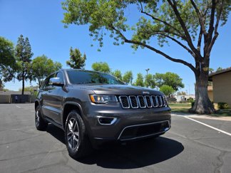 Used 2018 Jeep Grand Cherokee Limited image 1