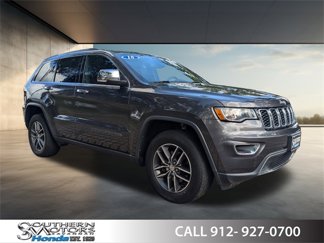 Used 2018 Jeep Grand Cherokee Limited image 1