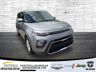 Used 2022 Kia Soul LX w/ Technology Package image 1