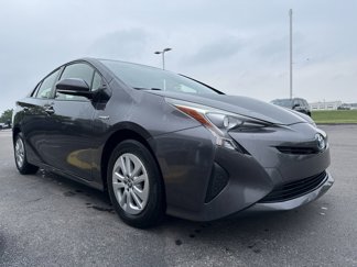 Used 2016 Toyota Prius Two image 1