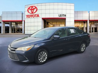 Used 2016 Toyota Camry LE image 1