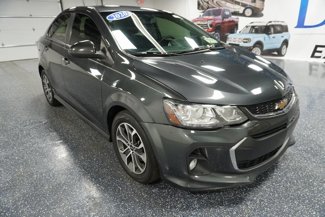 Used 2020 Chevrolet Sonic LT w/ Convenience Package image 1