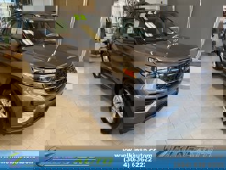 Used 2022 Ford Explorer XLT image 1