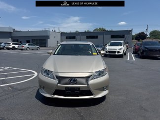 Used 2013 Lexus ES 300h image 1