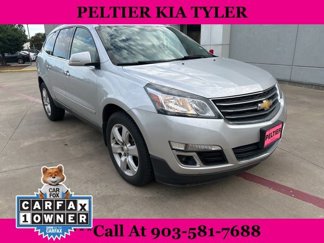 Used 2017 Chevrolet Traverse LT w/ Style and Technology Package image 1