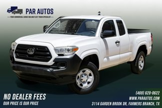 Used 2018 Toyota Tacoma SR image 1